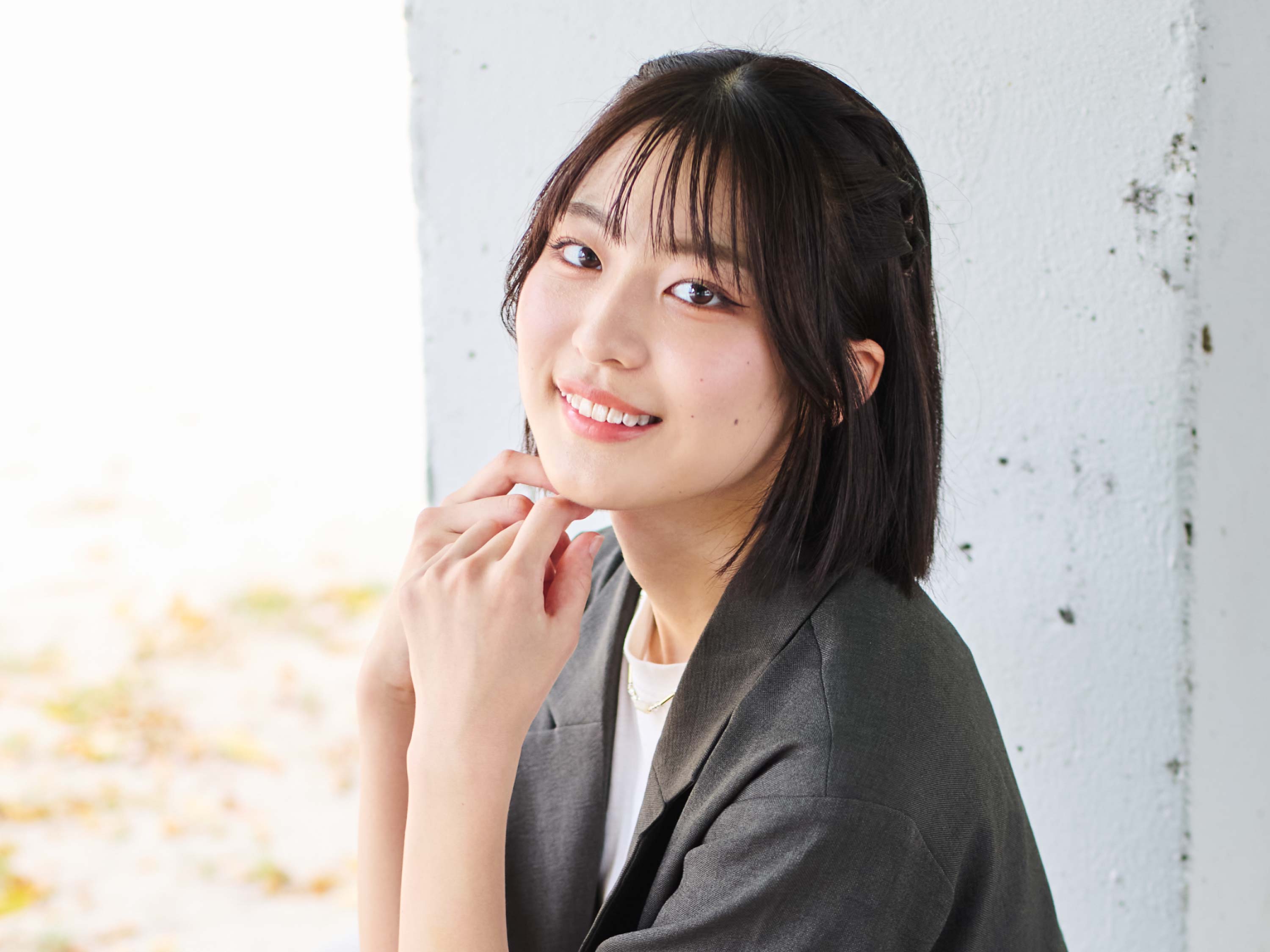 大阪撮影会モデルなお 屋外で撮影